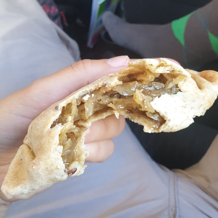 review photo of El búho panadería Empanadas shared by @emmaperezm on 08 Apr 2021 - review