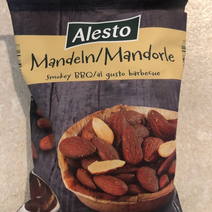 review photo of Alesto Mandorle al gusto barbecue shared by @elenaerossini on 15 Apr 2022 - review