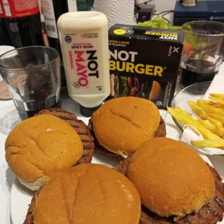 photo of NotCo Not Burger shared by @unicorniovegano on  11 Dec 2020 - review