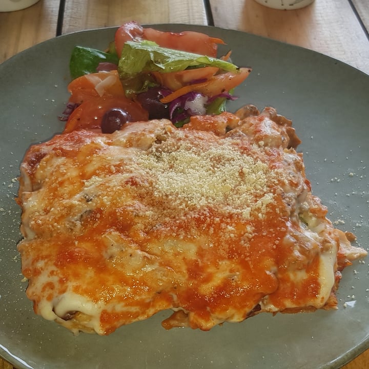 photo of Li-o-La Lasagna shared by @celianel on  02 Aug 2022 - review