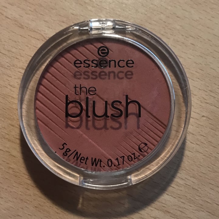 photo of Essence Cosmetics The Blush shared by @annapaolaserio on  05 Dec 2021 - review