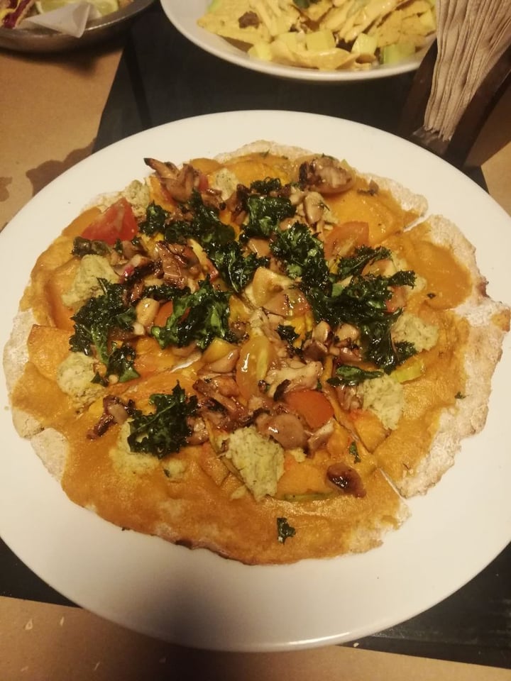 review photo of De Raíz Cocina Café Pizza Master shared by @juansalazarftw on 10 Apr 2020 - review