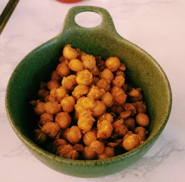 photo of HRVST Cafe & Bar fried chickpeas shared by @hownowbrownkow on  12 Apr 2018 - review