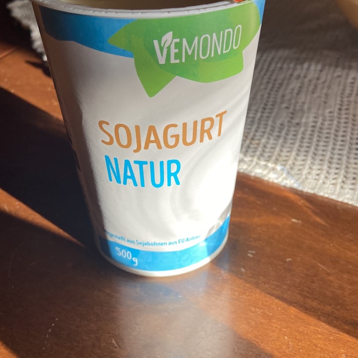 review photo of Vemondo Sojaghurt shared by @giadamanzella on 14 Dec 2021 - review