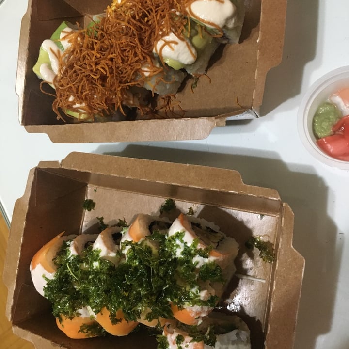 photo of Mudrá Sushi kale shared by @luciabarbin on  04 Jan 2021 - review