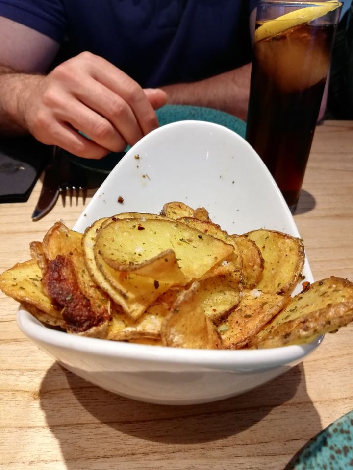 photo of Restaurante Alive Patatas bravas shared by @antopu86 on  05 Aug 2019 - review