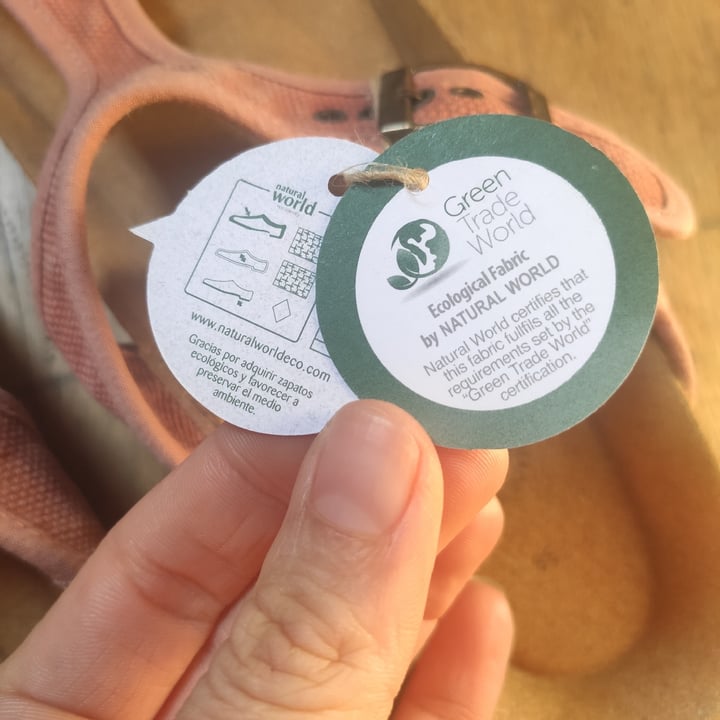 photo of Natural world eco shop Shoes shared by @giuliasullalbero on  28 Mar 2022 - review