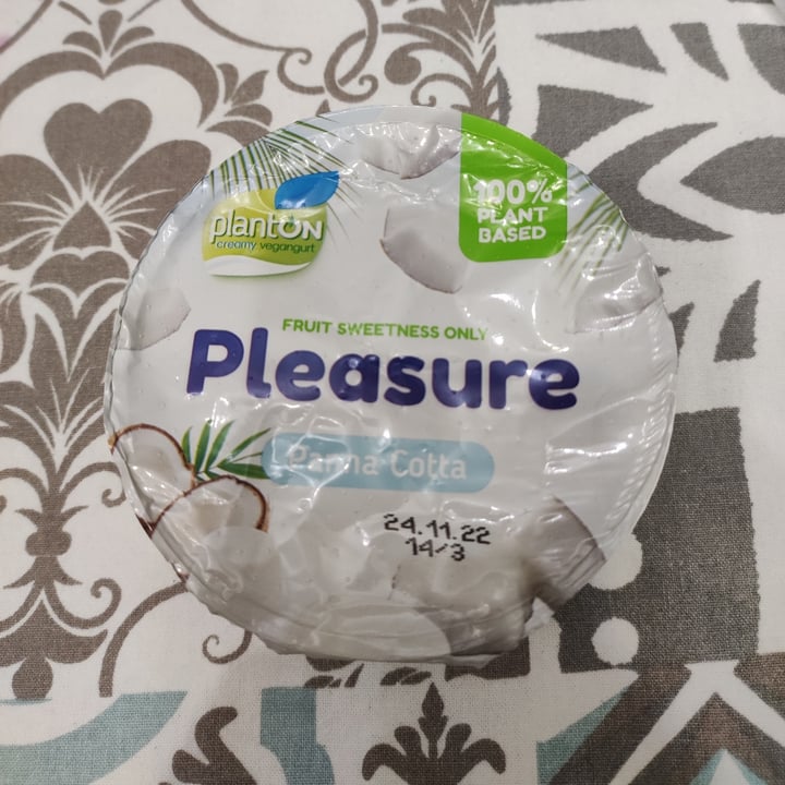 photo of planton pleasure Panna Cotta Cocco shared by @crazyhappy88 on  15 Nov 2022 - review