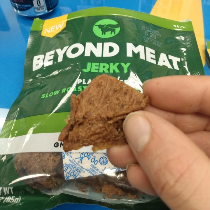 photo of Beyond Meat Jerky Original shared by @ethicallybasedexomni on  06 Apr 2022 - review