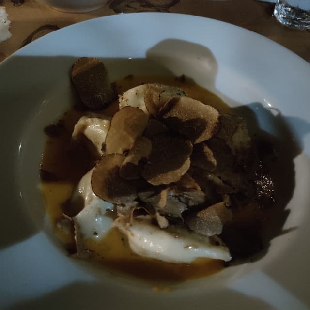 Photo of the dish “Agnolotti Con Ricotta Di Canapa E Tartufo”