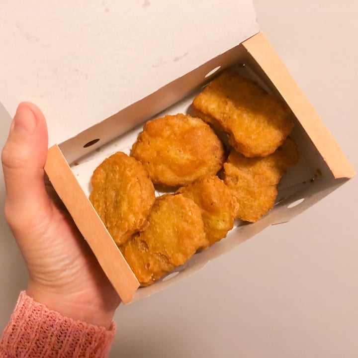 photo of Burger King Nuggets veganos shared by @anaiturrizar on  11 Dec 2020 - review
