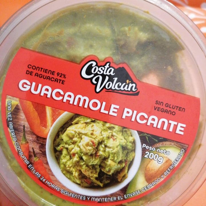 photo of Costa volcan Guacamole Picante shared by @piwy on  13 Feb 2021 - review