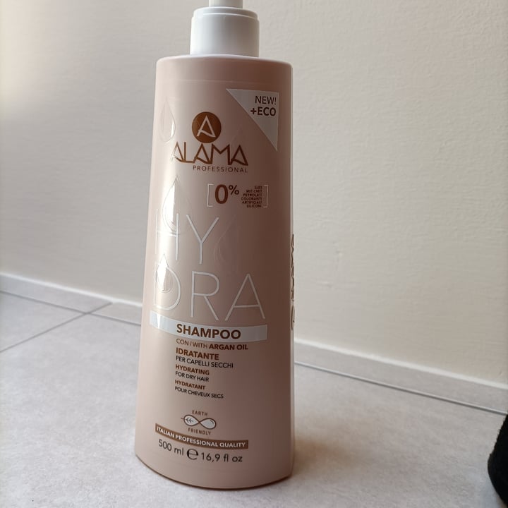 photo of Alama professional Hydra Shampoo shared by @martinabrachi on  25 Mar 2022 - review