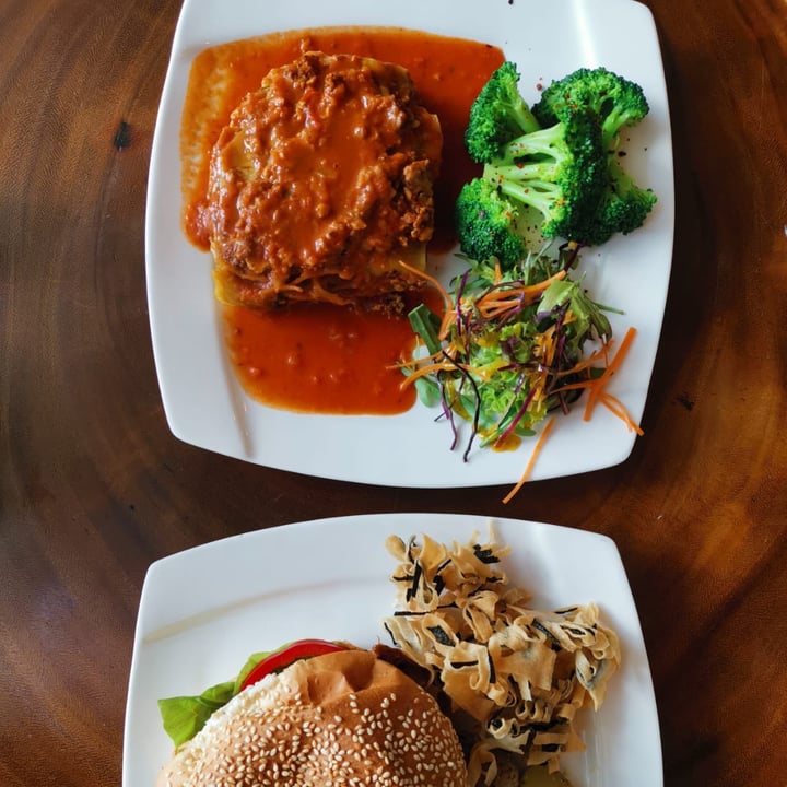 review photo of WellSmoocht Smoocht Classic Lasagna shared by @roshini on 17 Jul 2020 - review