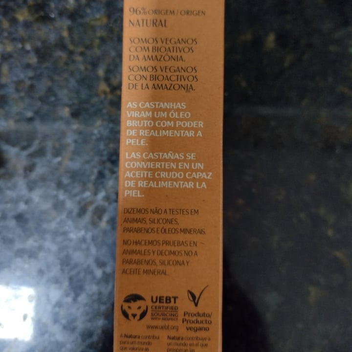 photo of Natura creme hidratante para as mãos castanha shared by @taysi on  10 May 2022 - review