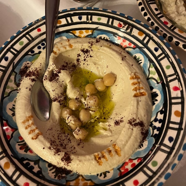 photo of Fairouz - Centrale Hummus di Ceci shared by @beafilippin on  12 May 2022 - review