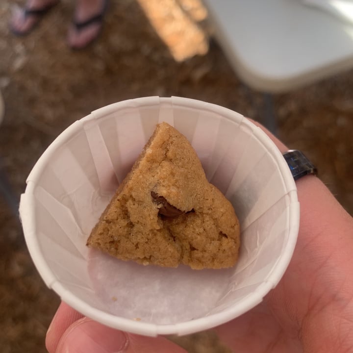 photo of Vegan By Dani chicolate chip cookie shared by @calvord on  20 Jun 2021 - review