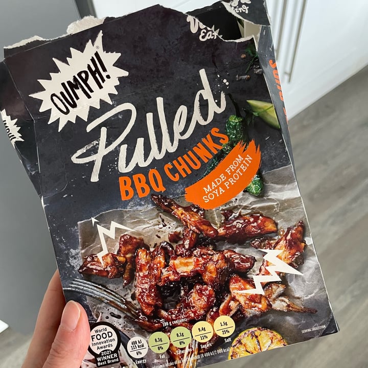 photo of Oumph! Pulled BBQ chunks shared by @hayley83 on  24 Feb 2022 - review