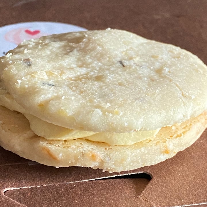 review photo of Shortcakes Hawaii Lemon Lavender cookie shared by @mleeburns on 24 Apr 2020 - review