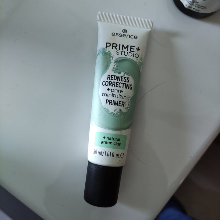 review photo of Essence Primer opacizzante shared by @cinziapao on 14 Apr 2022 - review