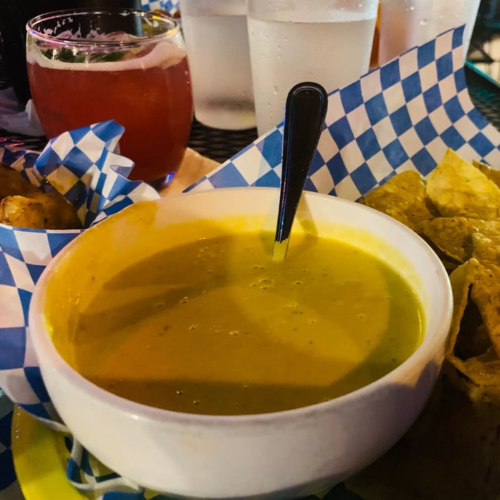 photo of Detroit Street Filling Station Cheddary Broccoli Soup shared by @allhess on  10 Oct 2021 - review