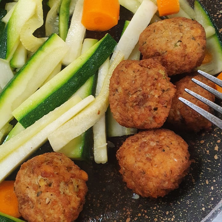 photo of Garden Gourmet falafel pois chiches shared by @veggiechan on  24 Jul 2022 - review