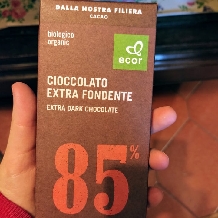 photo of Ecor Cioccolato extra fondente shared by @magicatilde on  31 Oct 2021 - review