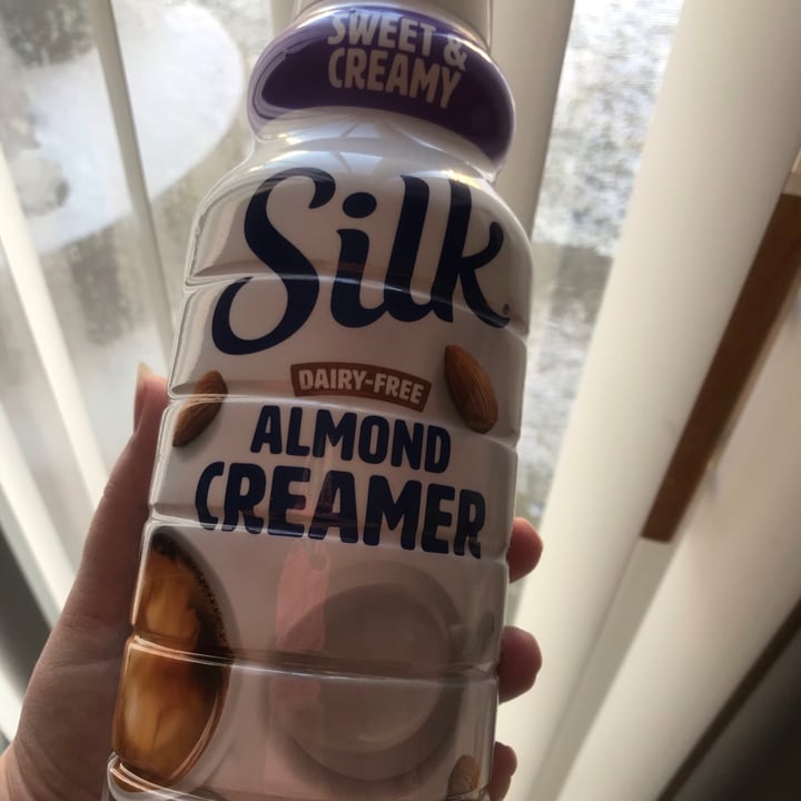 photo of Silk  Sweet & Creamy Almond Creamer shared by @princessofdoom on  19 Jan 2021 - review