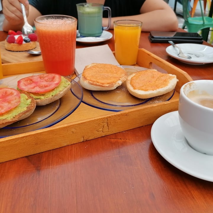 review photo of Makika&Co Desayuno Opción 2 shared by @itahfh on 14 Aug 2020 - review
