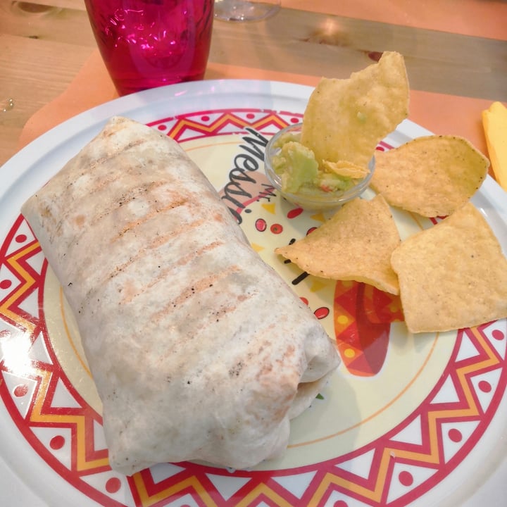 photo of El Mexico Tex-Mex Restaurant Burrito vegetariano shared by @saraper on  02 Jun 2022 - review