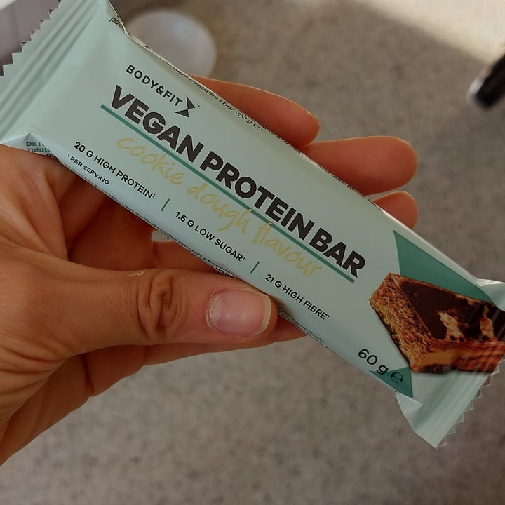 review photo of Body&Fit Vegan protein bar cookie dough shared by @vickybico on 24 May 2022 - review