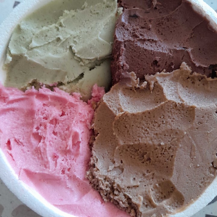 photo of Amazonia Helados Helado shared by @44lucy97 on  01 Nov 2022 - review