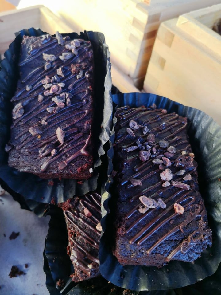 photo of Well Dressed Salad Bar Pure Fudge Brownies shared by @nana on  12 Jun 2019 - review