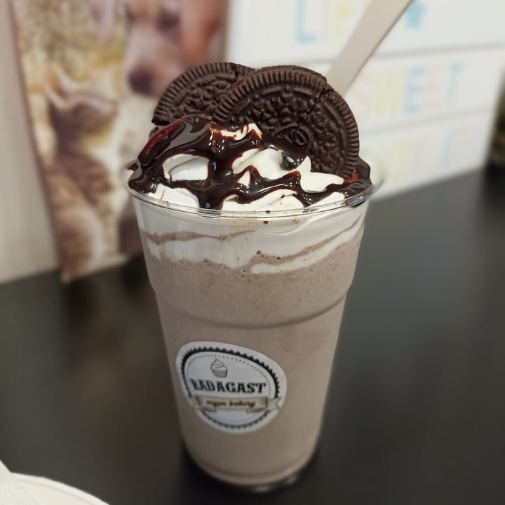 photo of Radagast Vegan Bakery Milkshake oreo shared by @vegetalgiampo on  27 Jan 2022 - review