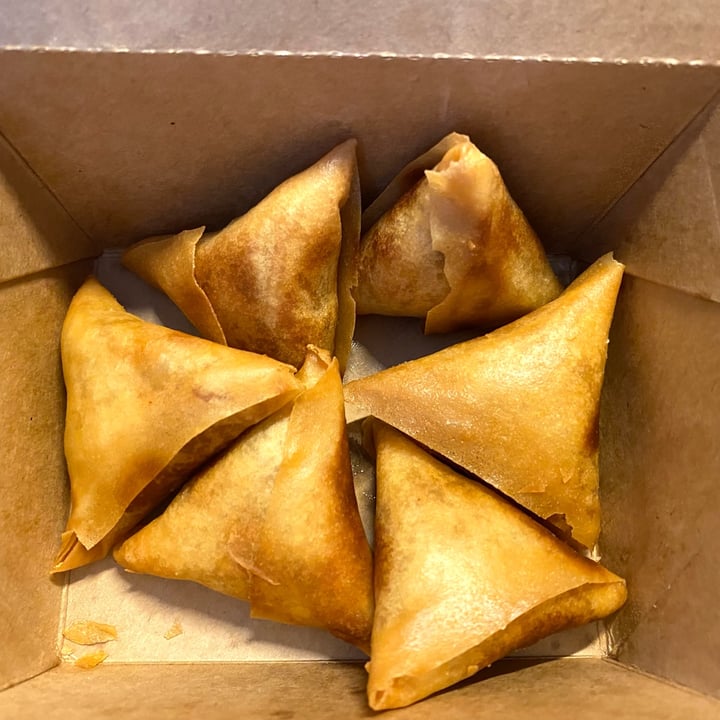 photo of No Monkey Business Samosa shared by @lynnyap8888 on  11 Jan 2022 - review