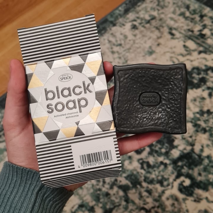 review photo of Speick Black soap shared by @mariettes on 20 Mar 2022 - review
