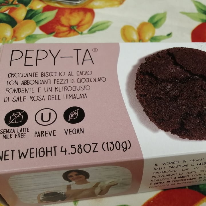 photo of Il mondo di laura PEPY-TA Cookies artigianali doppio cioccolato e sale rosa shared by @danone on  15 Apr 2022 - review