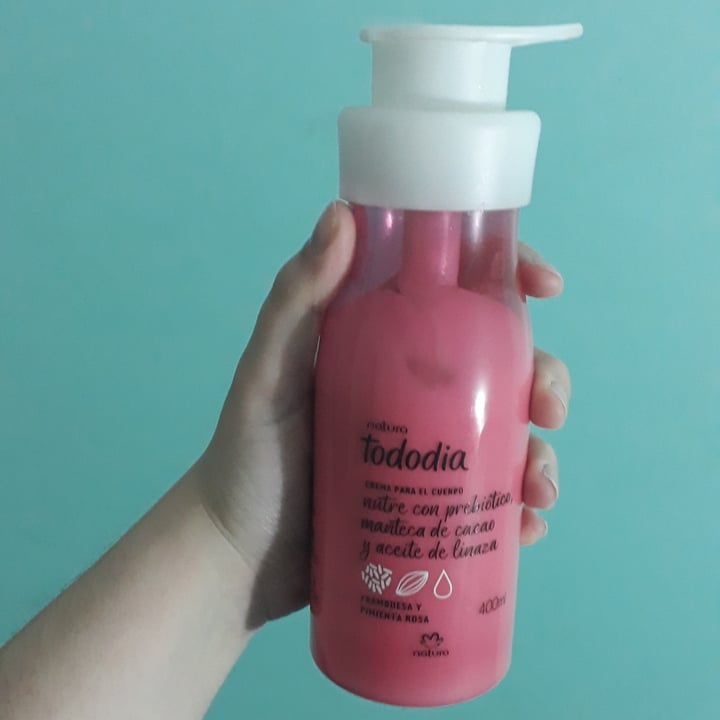 review photo of Natura Crema para el cuerpo tododia frambuesa y pimienta rosa shared by @luli97 on 30 Apr 2021 - review