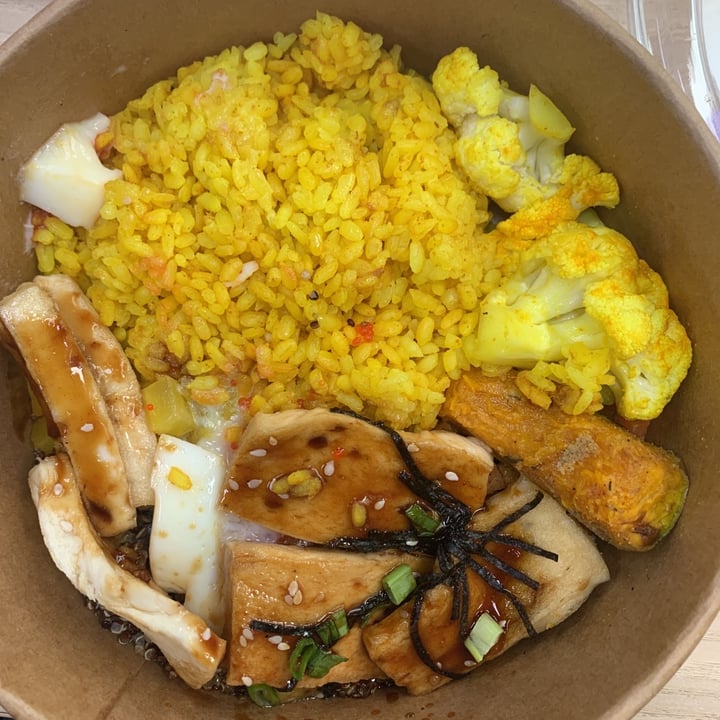 review photo of La Juiceria Superfoods Signature Teriyaki Tofu Bowl shared by @nimsay on 06 Oct 2020 - review