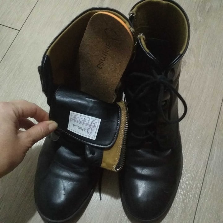 photo of ahimsa Black Boots shared by @lucorrea on  06 Jul 2021 - review