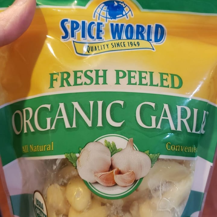 photo of Spice World Fresh Peeled Organic Garlic shared by @korbinbarks5000 on  31 Aug 2021 - review