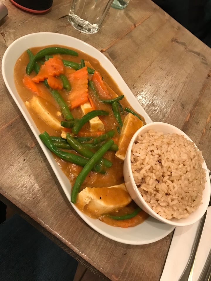 photo of Red Bamboo Thai beef curry shared by @pausolana on  05 Mar 2020 - review