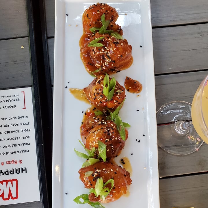 review photo of MeeT in Yaletown Sweet-Chili Cauliflower shared by @flycrayon on 23 Aug 2021 - review