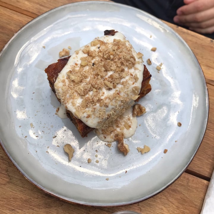 photo of Materia Prima Carrot Cake shared by @vegankity on  14 Sep 2021 - review