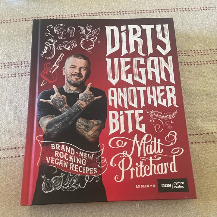 photo of Dirty Vegan Dirty Vegan Cookbook by Matt Pritchard shared by @tazzl16 on  28 Dec 2021 - review