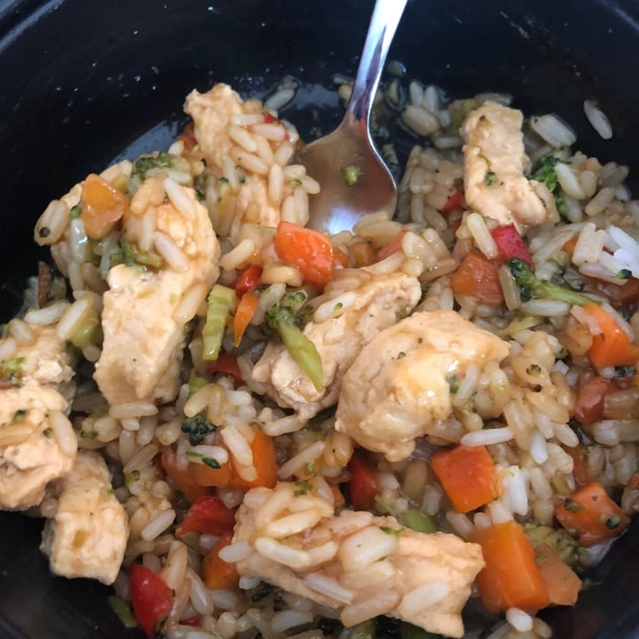 photo of Gardein Teriyaki Chick’n Bowl shared by @veganlyssa on  11 Apr 2021 - review