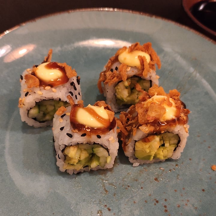 photo of Mun Sushi Bar - Roma Crunch vegan (sushi) shared by @tastyveg on  07 Oct 2021 - review