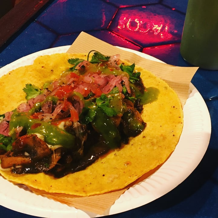 photo of Poncho TACOS Quesadilla With Aromatic Mushrooms , Herbs, Spices And Pickled Onions shared by @psychophski on  21 Dec 2020 - review