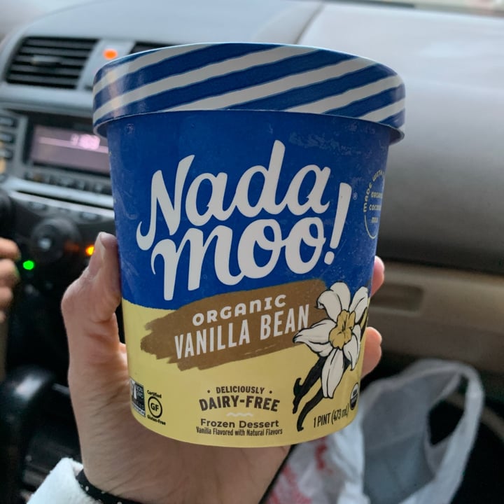 photo of NadaMoo! Organic Vanilla Bean shared by @crazymoni5 on  19 Jan 2021 - review