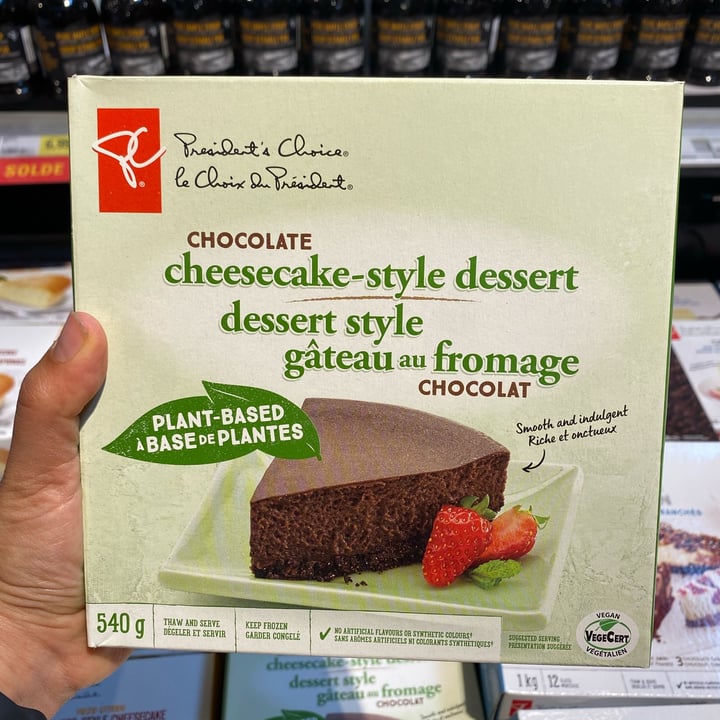 photo of President's Choice Chocolate Cheese Cake shared by @allyoucandowithplant on  03 Dec 2021 - review